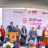 Beneficia Carlos Peña Ortíz con Brigada DIF a familias de Caracoles